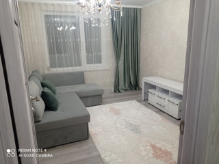 Apartament cu 3 camere, 77 m², Râșcani, Chișinău foto 3