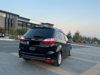 Ford Grand C-MAX foto 4