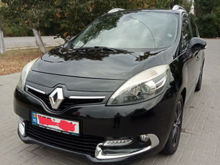 Renault Grand Scenic foto 1