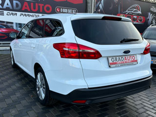 Ford Focus foto 8