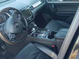 Volkswagen Touareg foto 3