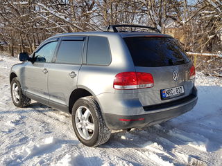 Volkswagen Touareg foto 4