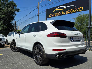 Porsche Cayenne foto 3