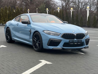 BMW M8 foto 1