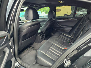 BMW 5 Series foto 11