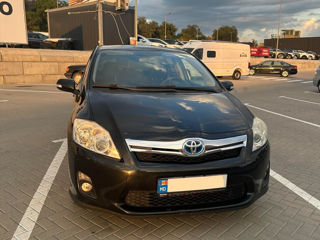 Toyota Auris foto 1