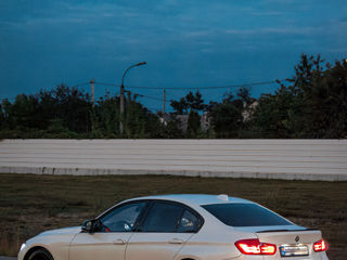 BMW 3 Series foto 2