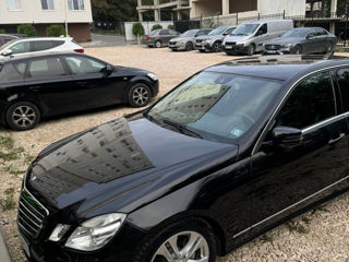 Mercedes E-Class foto 2