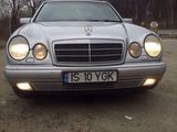 W 210 foto 2