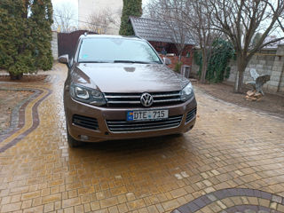 Volkswagen Touareg foto 2