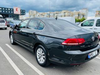 Volkswagen Passat foto 7