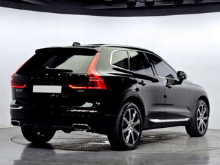 Volvo XC60 foto 2