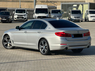 BMW 5 Series foto 5