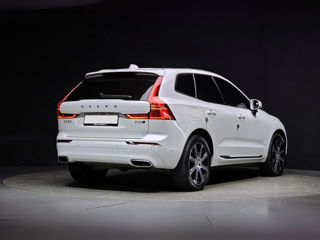 Volvo XC60 foto 2