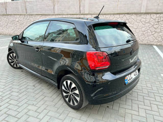 Volkswagen Polo foto 6