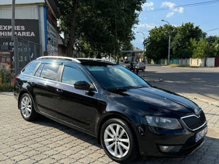 Skoda Octavia foto 4