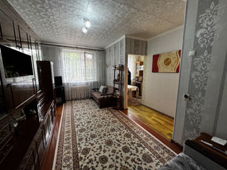 Apartament cu 2 camere, 43 m², Poșta Veche, Chișinău foto 3