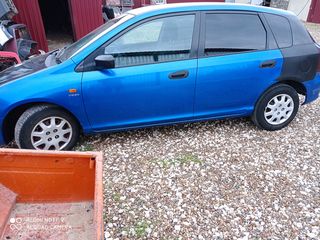 Honda civik 2002 год 1.4 бензин механика foto 2