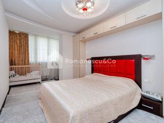 Apartament cu 2 camere, 70 m², Buiucani, Chișinău foto 3