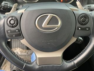 Lexus IS Series foto 8