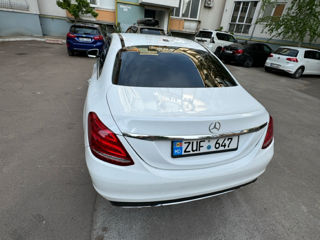 Mercedes C-Class foto 6