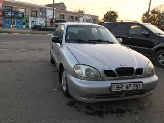 Daewoo Lanos foto 2