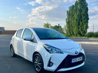 Toyota Yaris foto 2