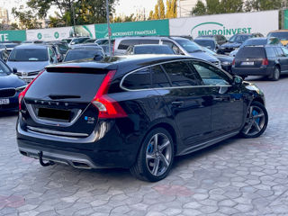 Volvo V60 foto 4