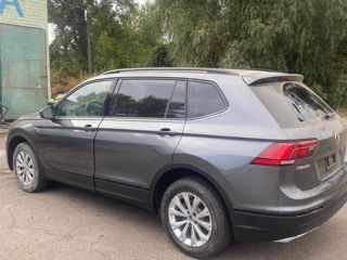 Volkswagen Tiguan foto 4