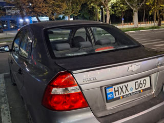 Chevrolet Aveo foto 6