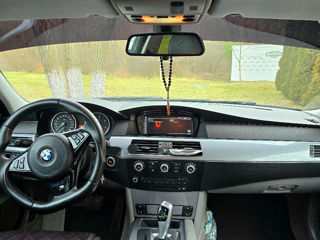 BMW 5 Series foto 10