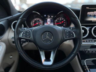 Mercedes C-Class фото 9