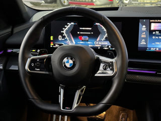 BMW 5 Series foto 10