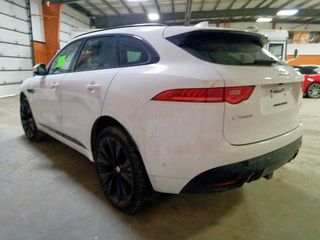 Jaguar f-pace foto 3