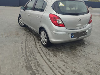 Opel Corsa foto 3