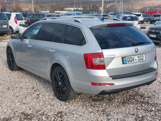 Skoda Octavia foto 4