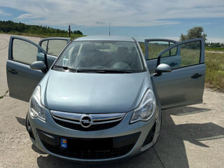 Opel Corsa foto 9