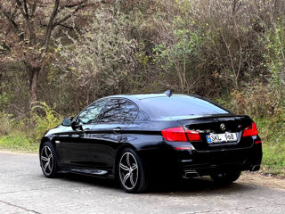 BMW 5 Series foto 7