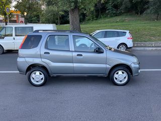 Subaru Justy foto 1