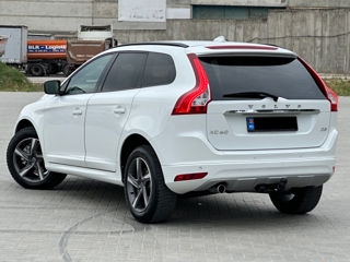 Volvo XC60 foto 3