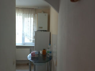 Apartament cu 2 camere, 50 m², Botanica, Chișinău foto 5