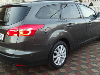 Ford Focus foto 10