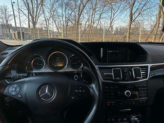 Mercedes E-Class foto 7