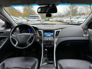 Hyundai Sonata foto 7