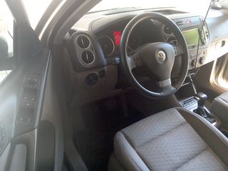 Volkswagen Tiguan foto 3