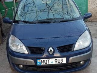 Renault Scenic foto 2