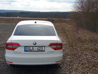 Skoda Superb foto 9