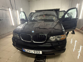 BMW X5 foto 1