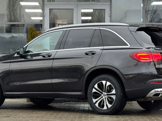 Mercedes GLC foto 4