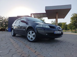 Renault Megane foto 1